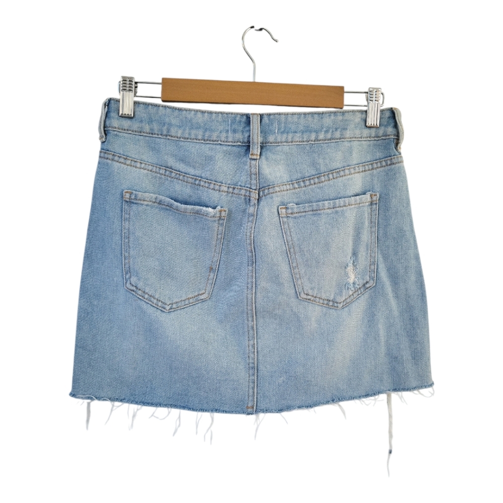 PacSun Los Angeles Light Wash Raw Hem Distressed Jean Mini Skirt 27 - Picture 4 of 8